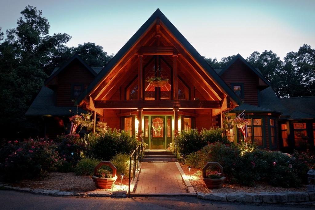 Scenic Valley Inn B&B And Event Center Manhattan Exterior photo